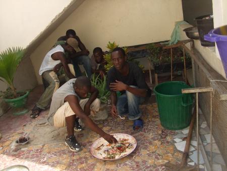 preparation du gamou prevu le 09/Aout 2008